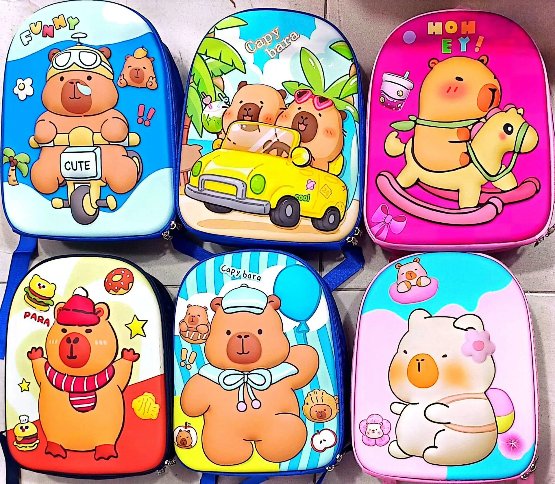 (M4) MOCHILA KINDER CAPIBARA